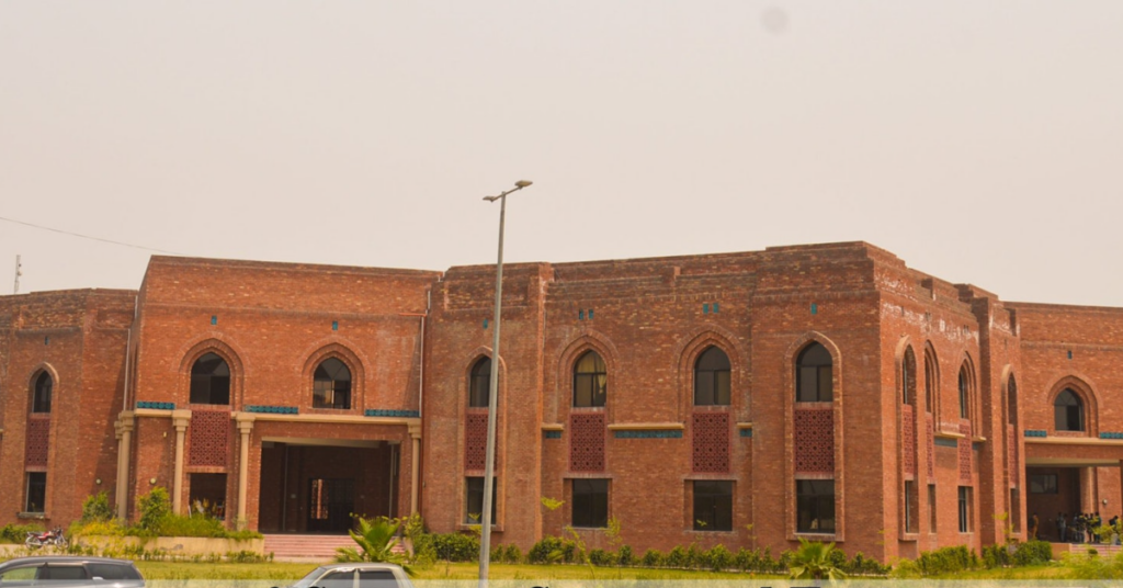 University-of-Engineering-and-Technology-Lahore-Narowal-Campus